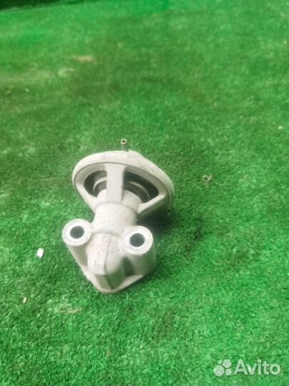 Клапан вентиляции картерных газов Mitsubishi