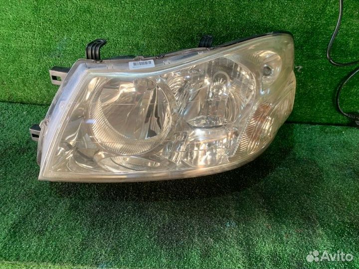 Фара передняя левая Nissan Liberty RM12