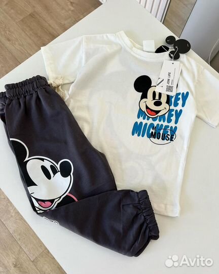 Костюм Zara с Микки Маусом