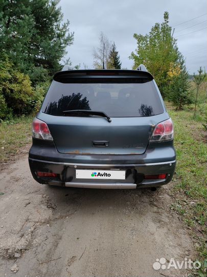 Mitsubishi Outlander, 2004