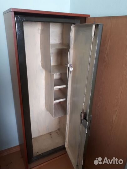 Оружейный сейф бу