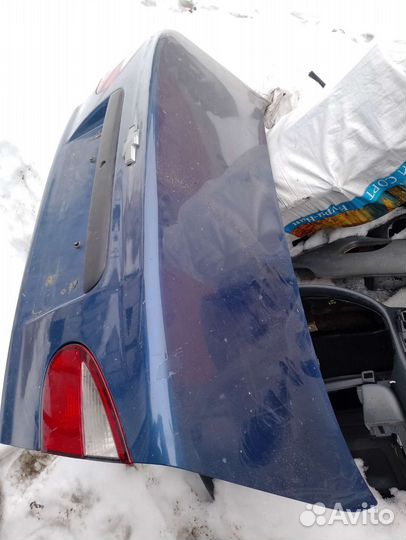 Крышка багажника заз сенс