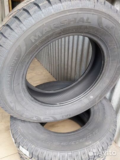 Marshal WinterCraft SUV Ice WS51 215/65 R16 102T