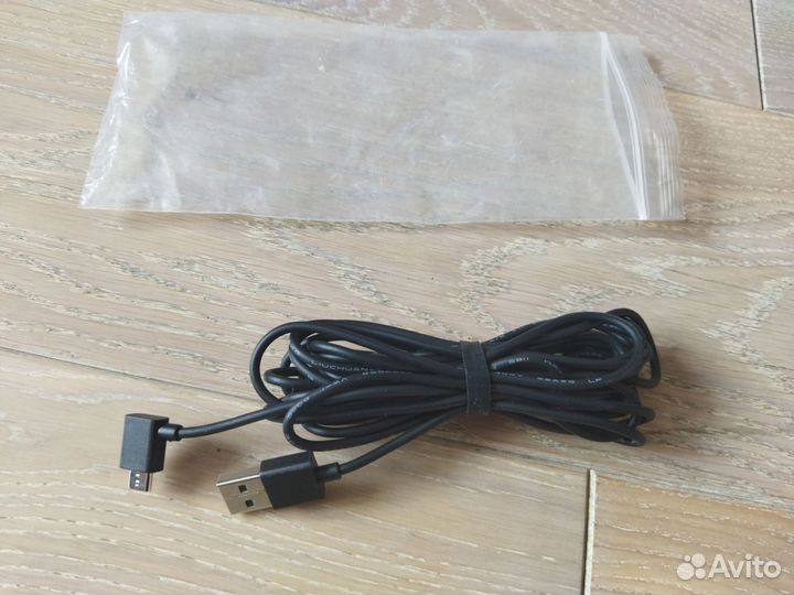 Кабель USB - микро USB + адаптер в прикуриватель