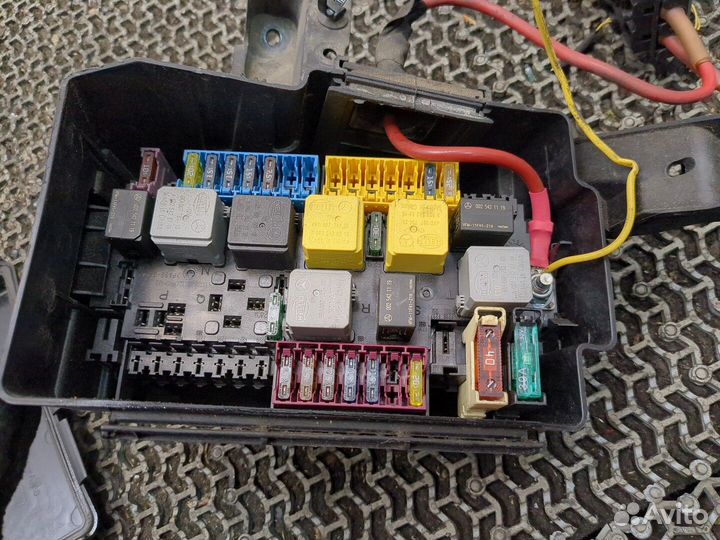 Блок предохранителей Mercedes GL X166, 2013