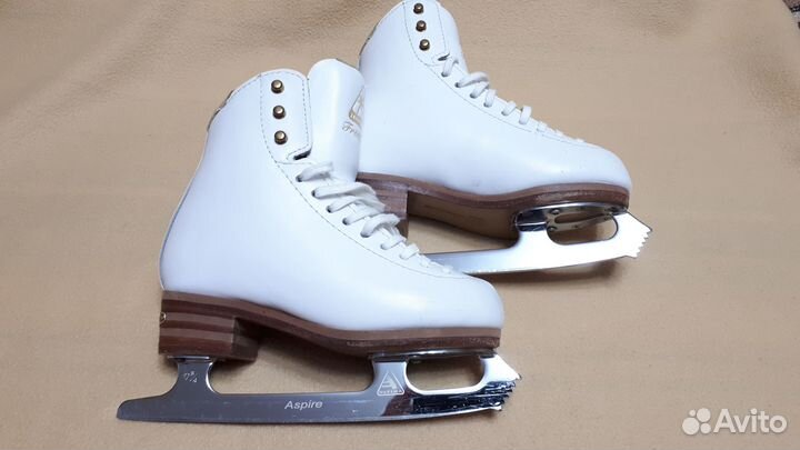 Коньки фигурные Jackson freestyle 1c