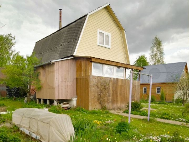 Дача 62,3 м² на участке 8 сот.