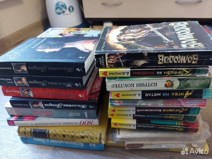 Книги отдам бесплатно