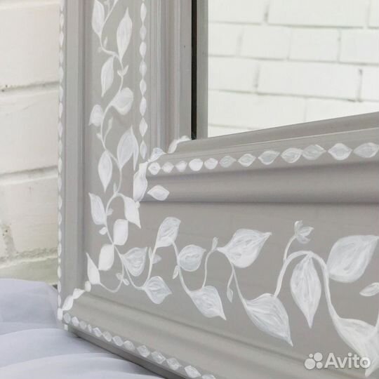 Зеркало напольное