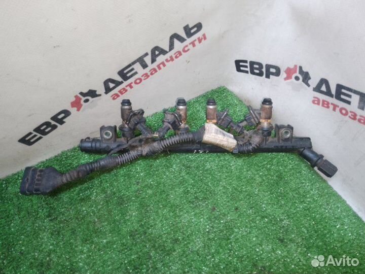 Рампа топливная Fiat Albea седан 1.4 350A1000 2011