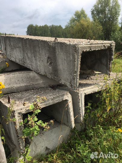 Лоток бетонный