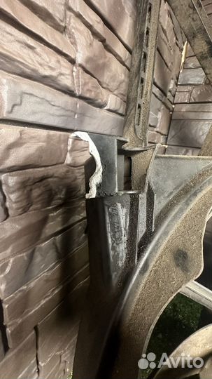 Вентилятор радиатора Opel Zafira B Z18XER