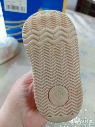 Кеды белые для девочки 18 размер