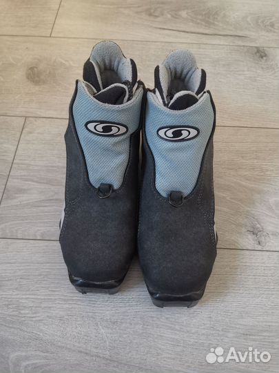 Лыжные ботинки salomon sns profil