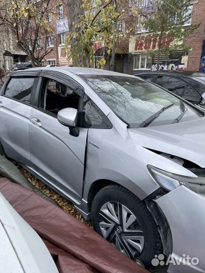 Honda Shuttle 1.5 AMT, 2015, битый, 130 000 км