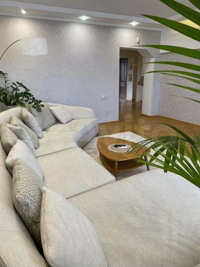 3-к. квартира, 104,2 м², 5/6 эт.