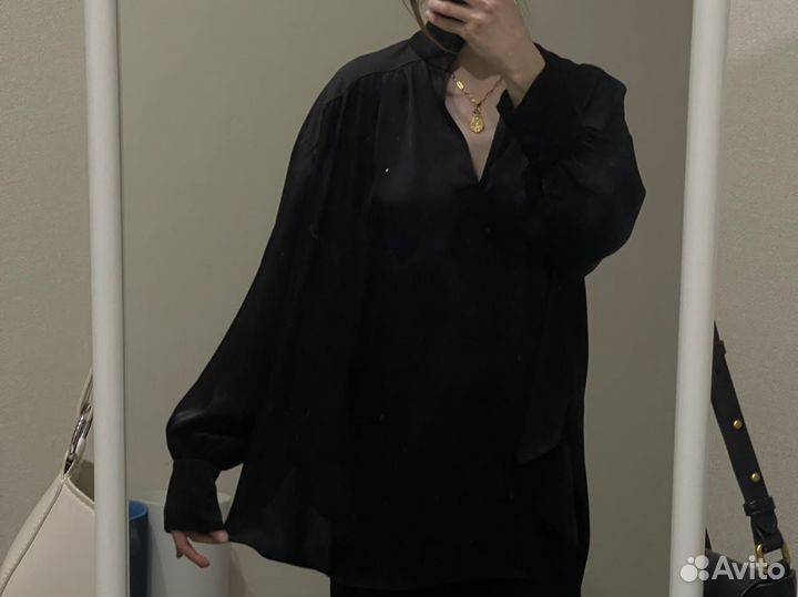 Черная блузка