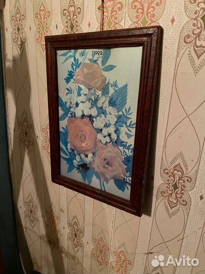 Картины в рамках