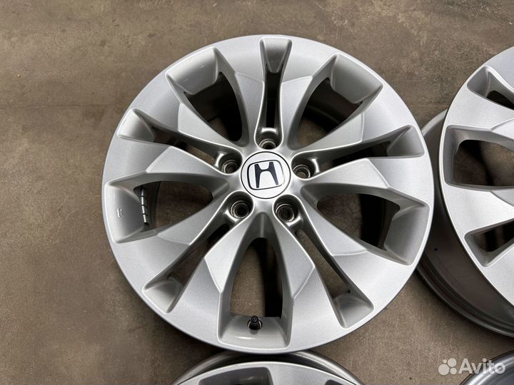 Литые диски R17 Honda