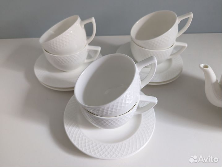 Набор чайный (чашка с блюдцем чайник) wilmax Julia