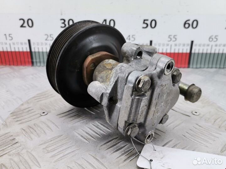 Насос гидроусилителя руля Volkswagen Polo 3 2001