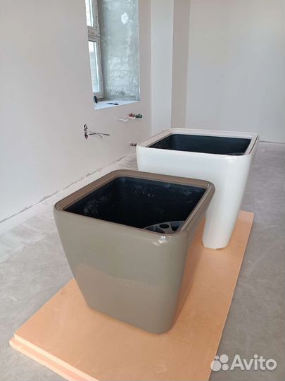 Горшок напольный lechuza