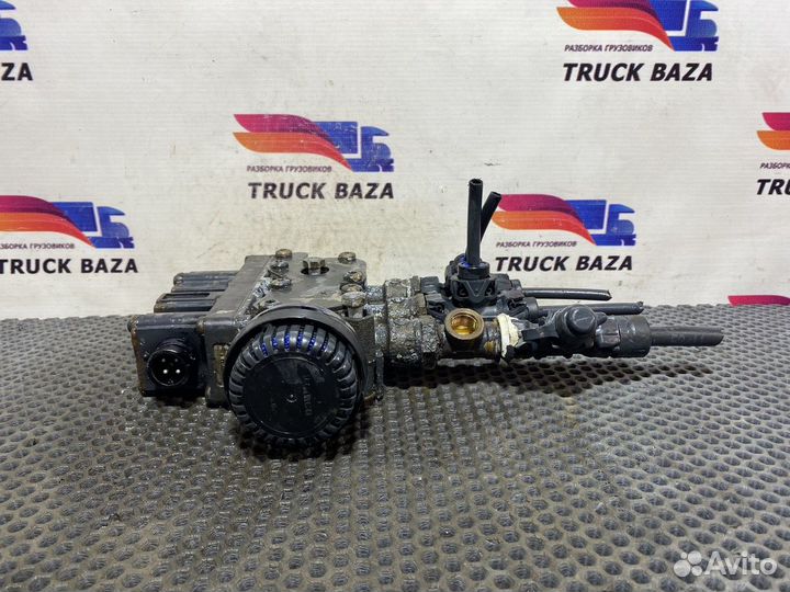 Кран уровня пола главный