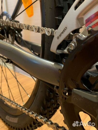 Велосипед горный Giant Talon 2 29