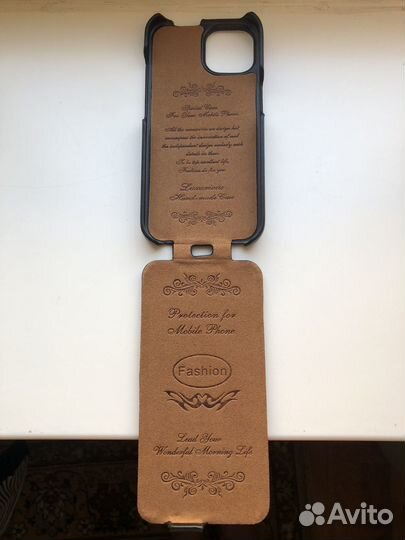 Флип чехол на iPhone 15 (натуральная кожа)