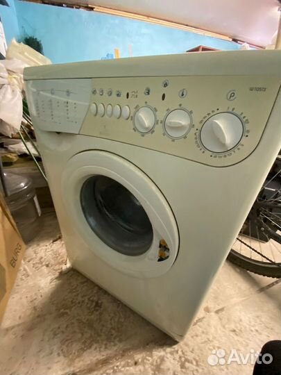 Стиральная машина indesit