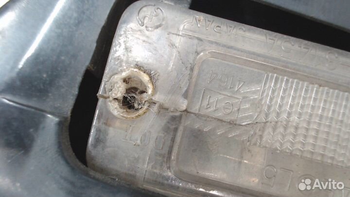 Подсветка номера Mitsubishi Pajero, 1993