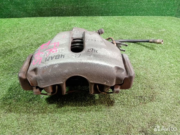 Суппорт тормозной передний правый Audi A4 8E B6