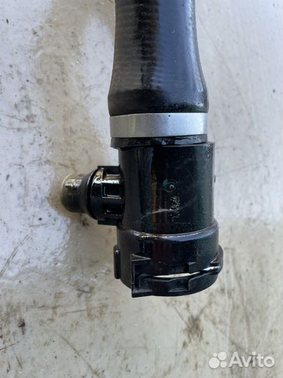 Бмв 1 f20 патрубок системы охлаждения