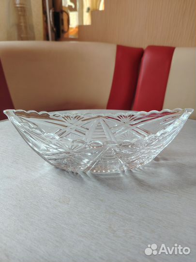 Салатник и рюмки времен СССР