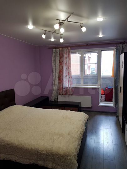 2-к. квартира, 56 м², 10/17 эт.