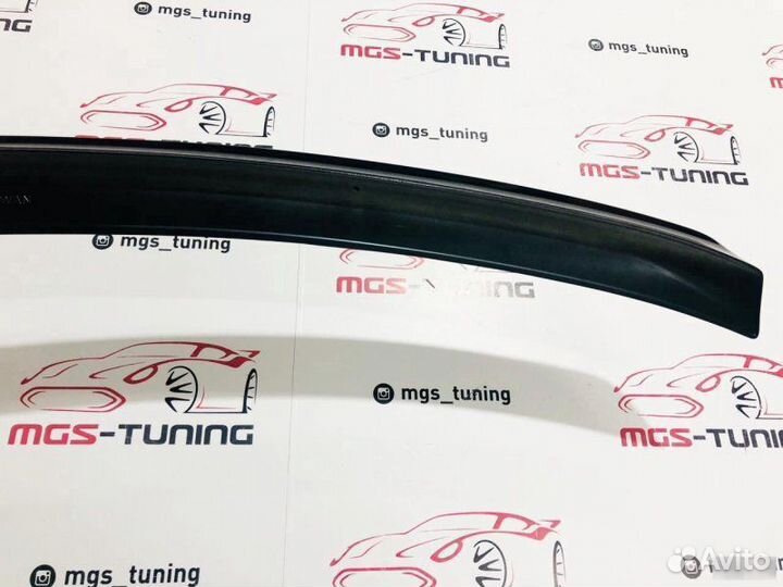 Cпойлер на Mercedes CLS w218 Черный (Тайвань)