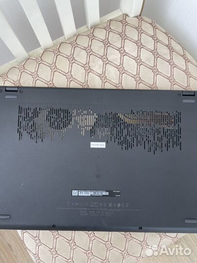 Ноутбук MSI Modern 15 B12M-211RU