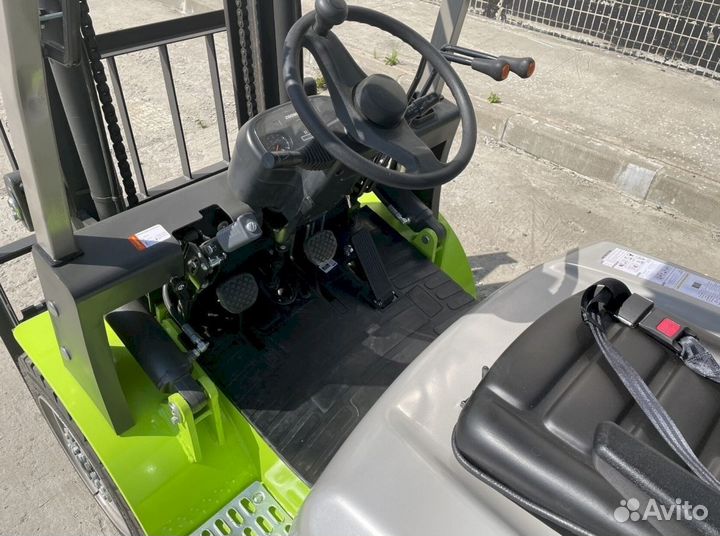 Вилочный погрузчик Zoomlion FD30Z, 2024