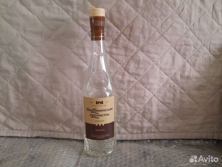 Бутылка стеклянная