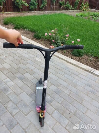Самокат трюковой 