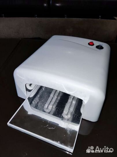 Уф лампа для ногтей