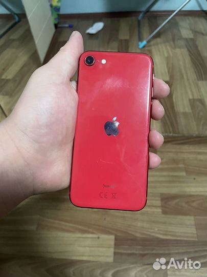 iPhone SE (2020), 64 ГБ