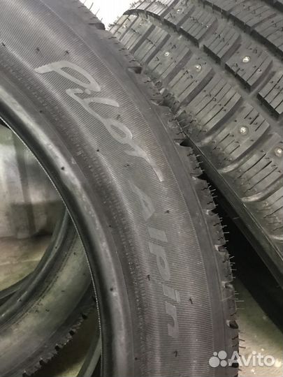 Michelin Alpin 245/50 R19