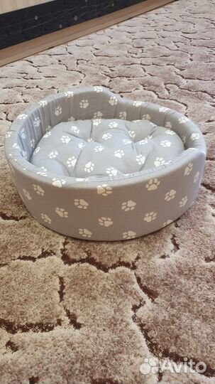 Лежанка для кошек