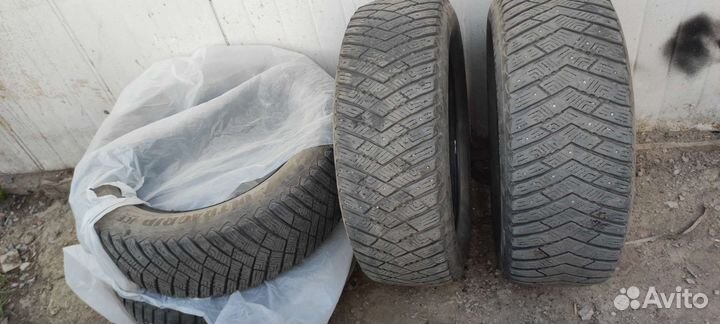 Ultramile UM 4X4 A/T 235/60 R18