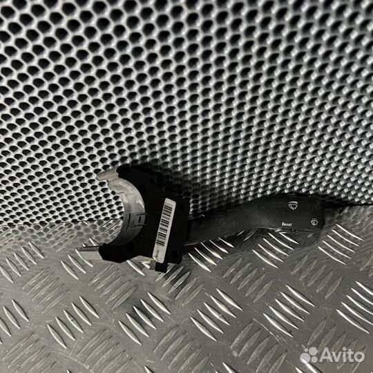 Переключатель стеклоочистителей Skoda Octavia