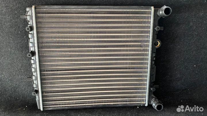 Радиатор ож 6Q0 121 253 J VW Polo 1.4i 02-08