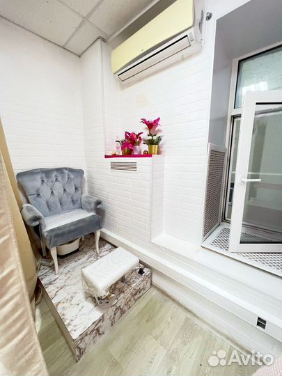 Аренда рабочего места мастера ногтевого сервиса