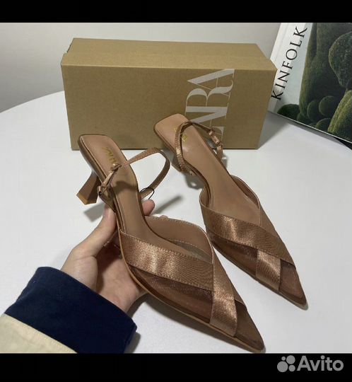 Туфли Zara 38, 37 новые
