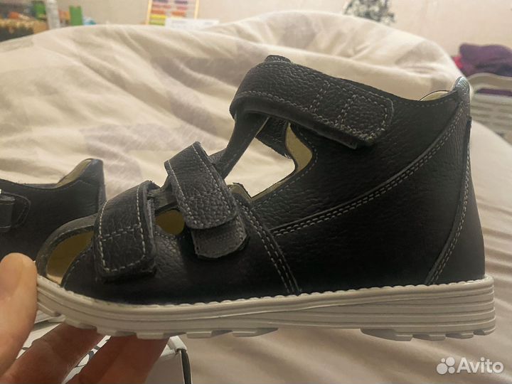 Сандали на аппарат